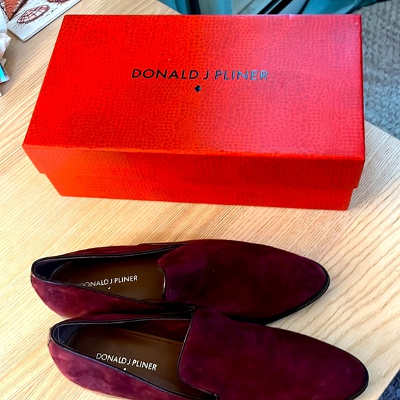 Donald J Pliner Merlot Suede Loafers - Picture 6 of 6